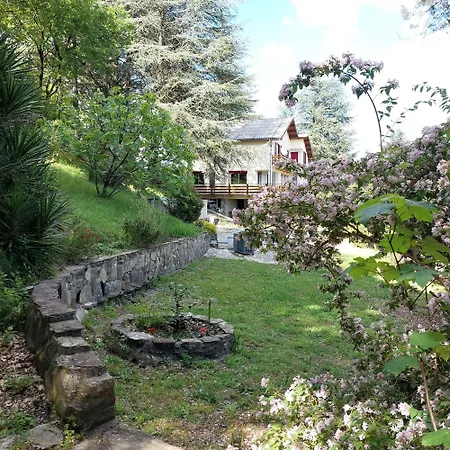 14 Pers Avec Vue Panoramique Et Piscine Chauffee * Genolhac